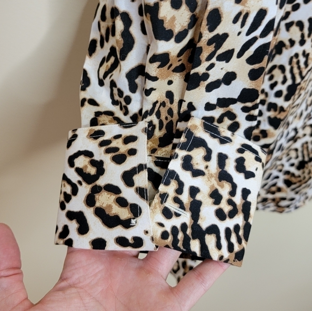 Chico's Leopard Print Popover Top Split Cuffs Bro… - image 5